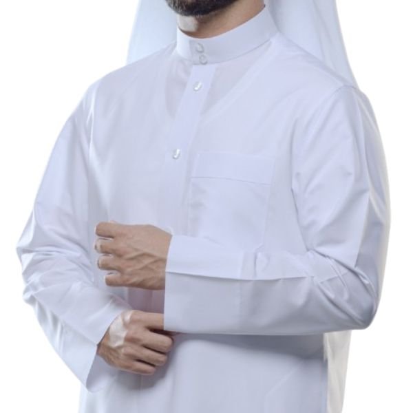 ثوب قطري ابيض